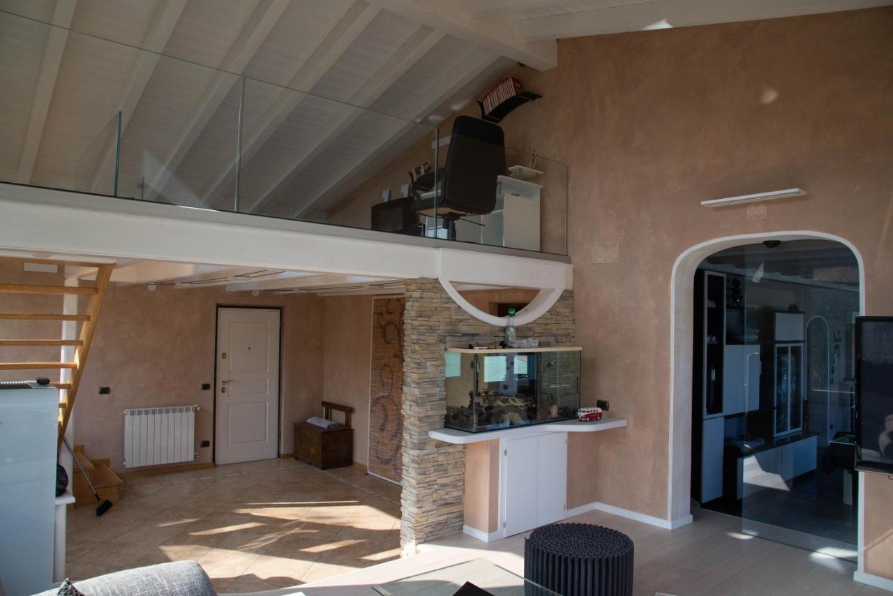 Guesthouse "Villa Tamas" Limone sul Garda Exterior foto