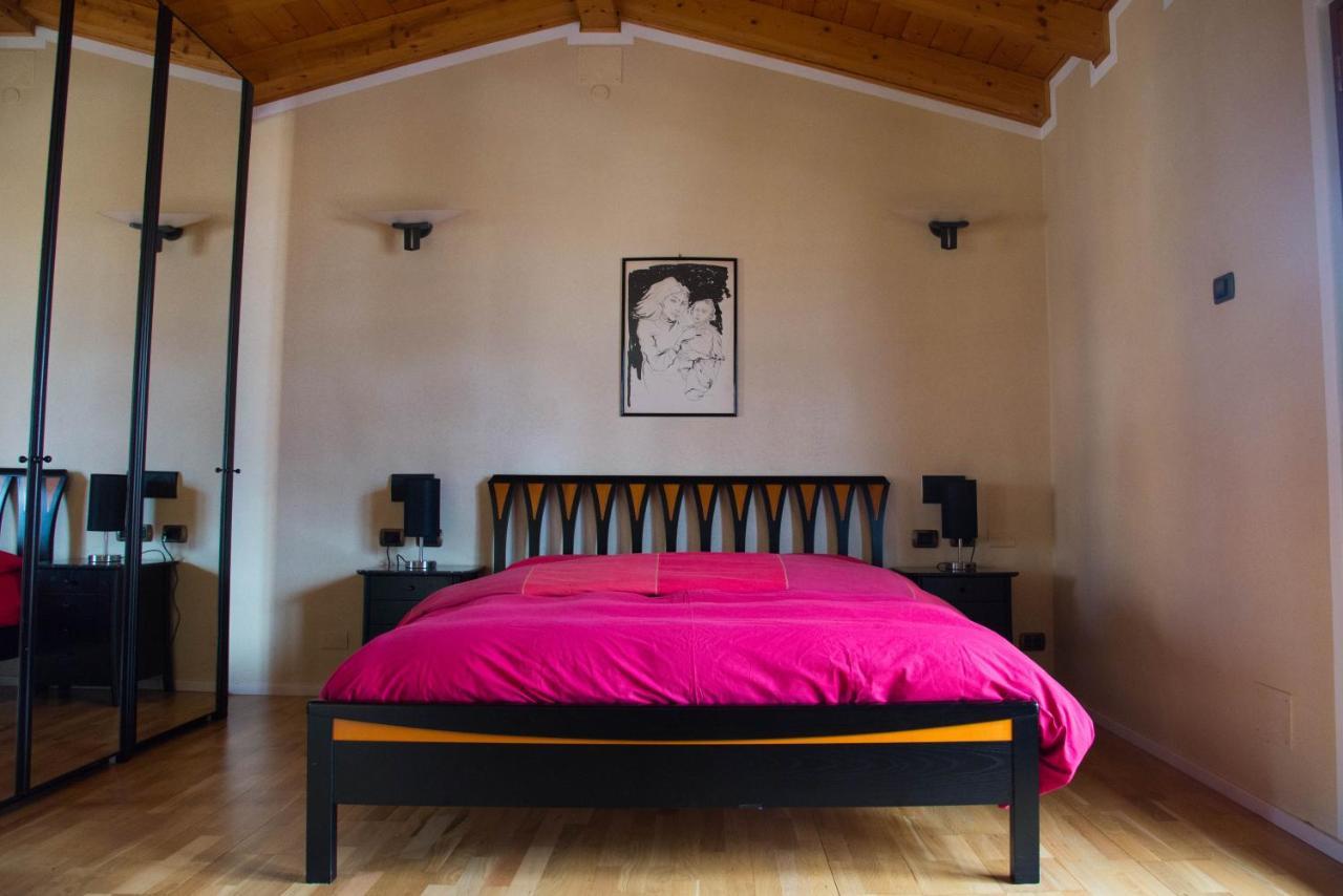 Guesthouse "Villa Tamas" Limone sul Garda Exterior foto